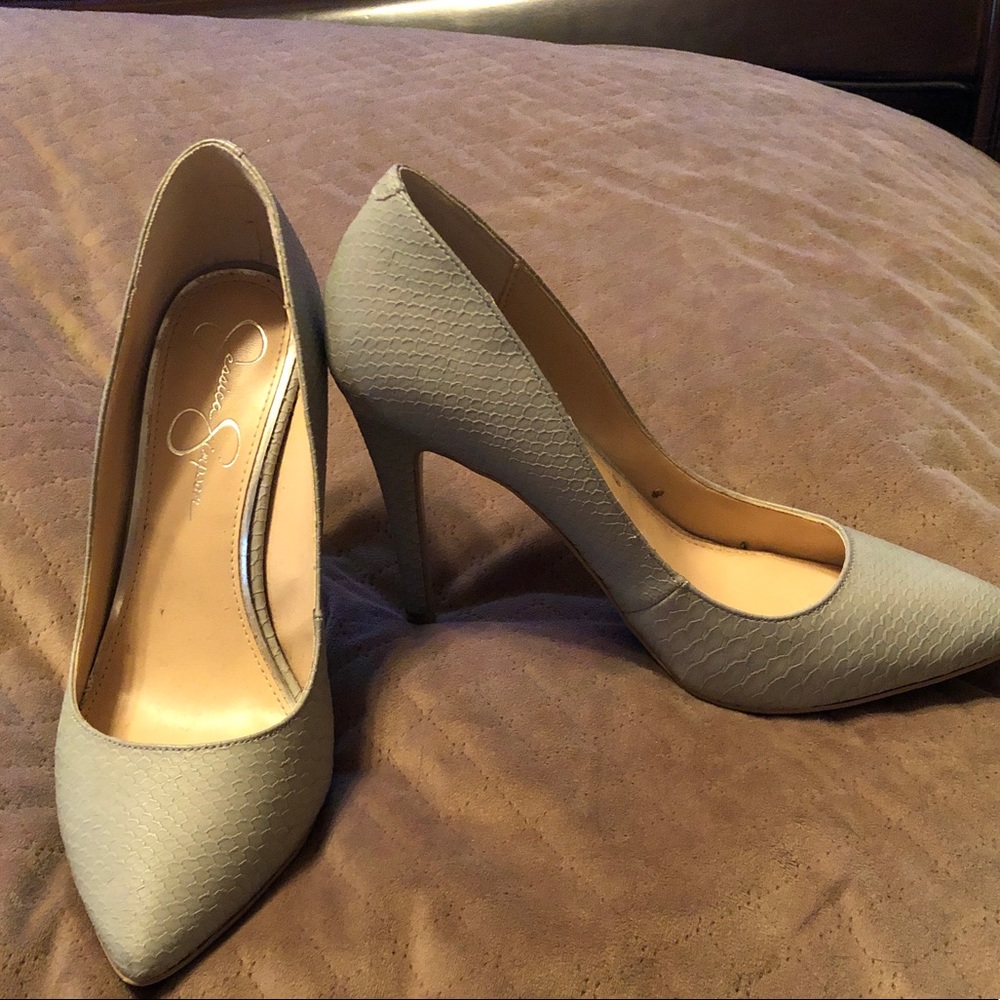 Jessica Simpson Gray Heels
